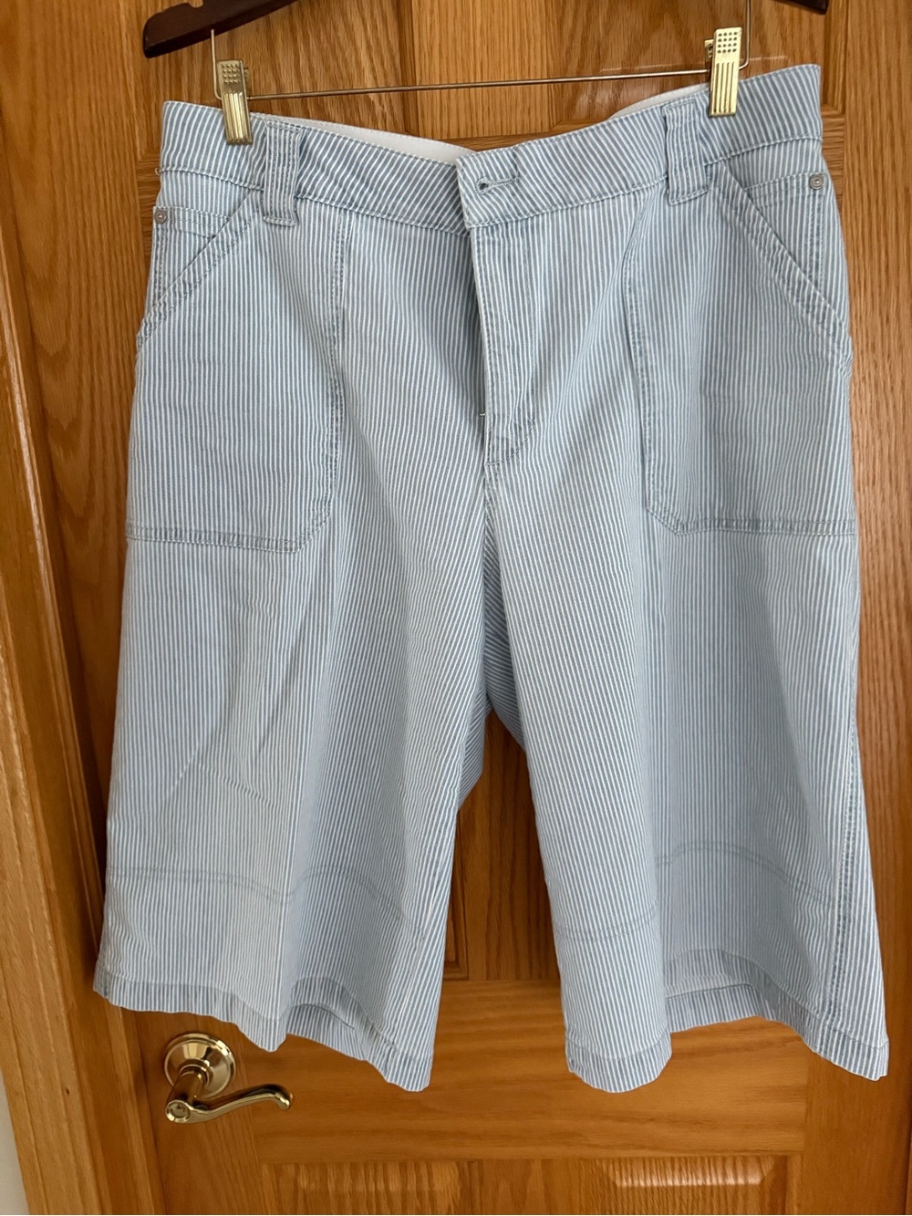 Democracy Light Blue & White Pinstripe Capris